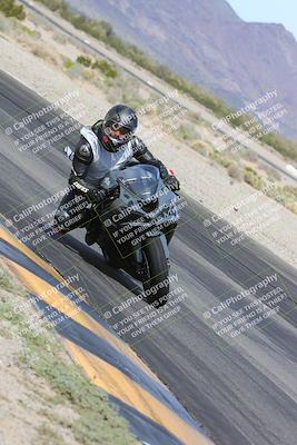 media/Mar-10-2024-SoCal Trackdays (Sun) [[6228d7c590]]/12-Turn 14 Inside (145pm)/